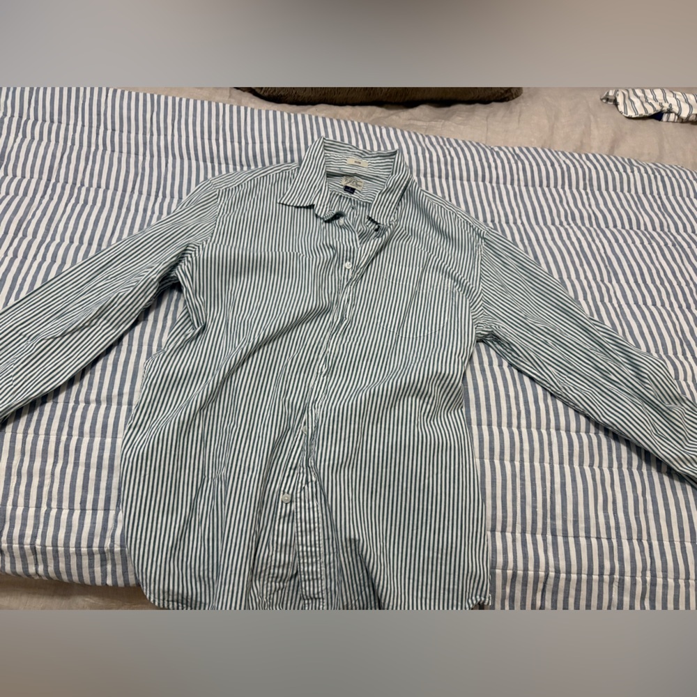 NWOT J.CREW slim cotton button up - Picture 3 of 6